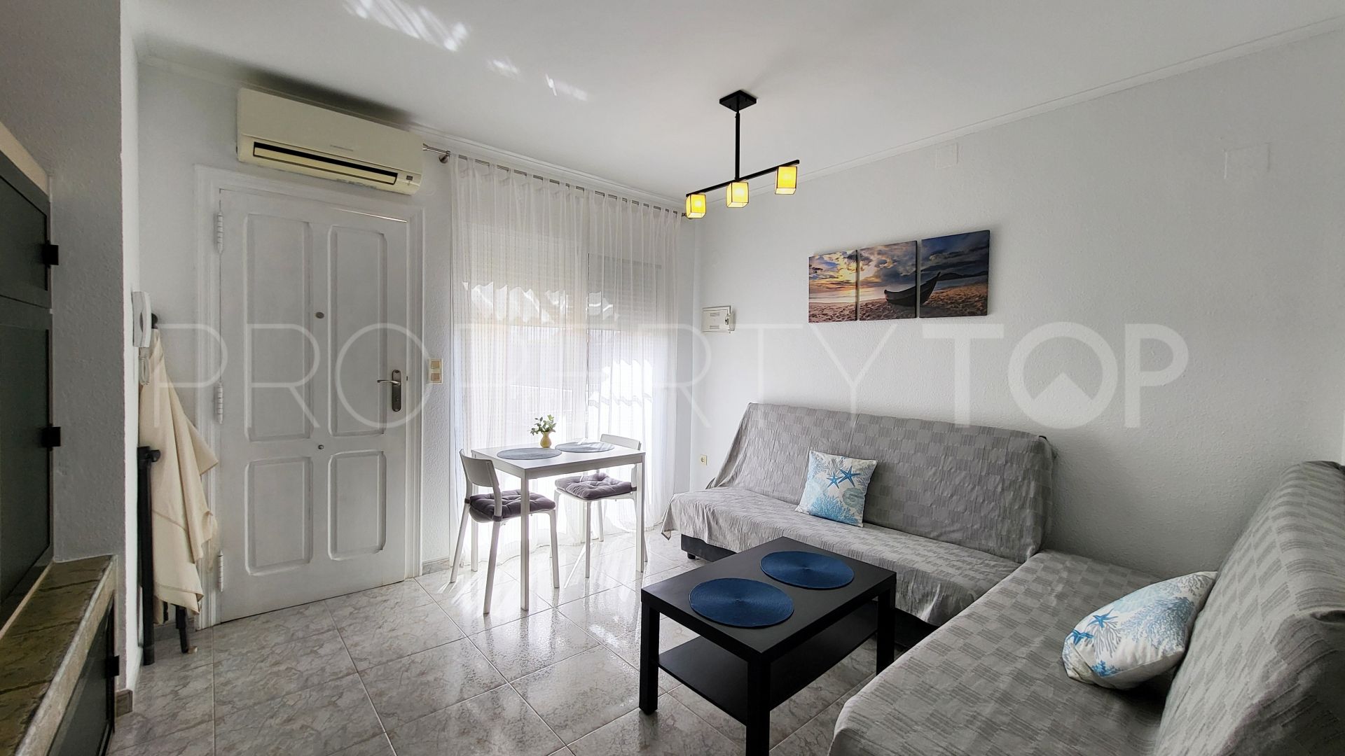 Apartamento en venta con 1 dormitorio en Oliva