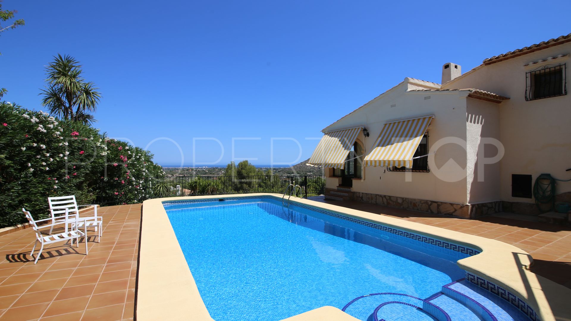 For sale 4 bedrooms villa in La Sella Golf