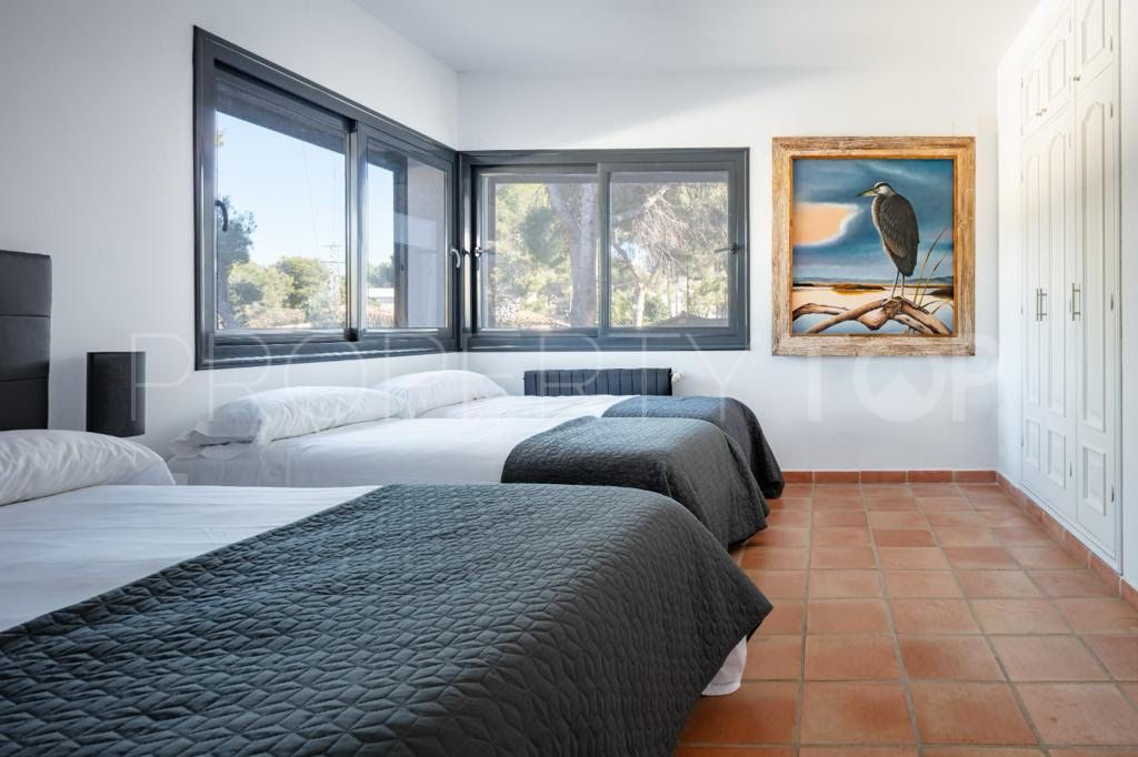 Villa de 4 dormitorios en venta en Moraira
