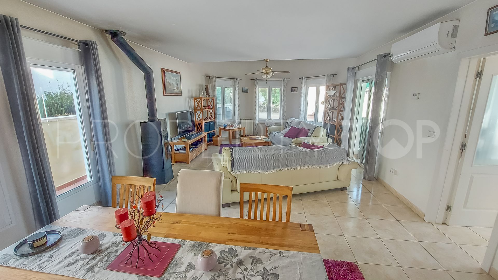 3 bedrooms villa in Gata de Gorgos for sale