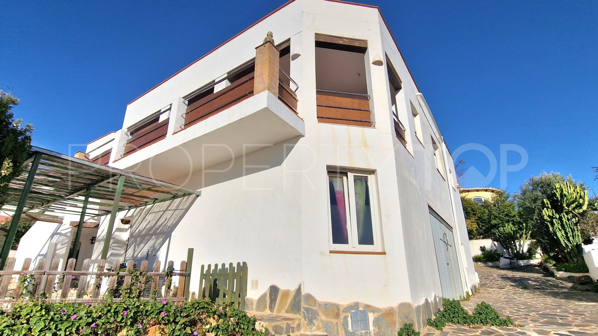 Villa de 4 dormitorios a la venta en Cumbre del Sol
