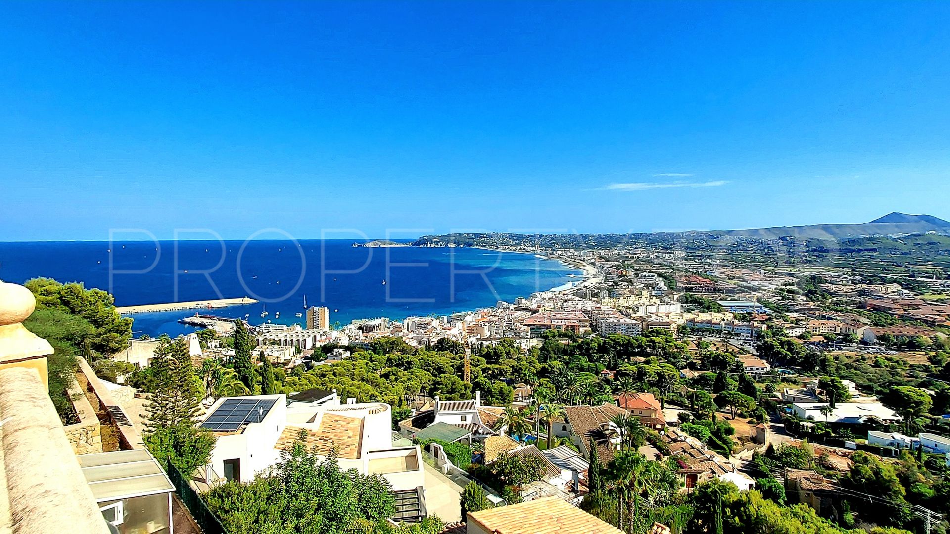 Villa with 4 bedrooms for sale in Jávea