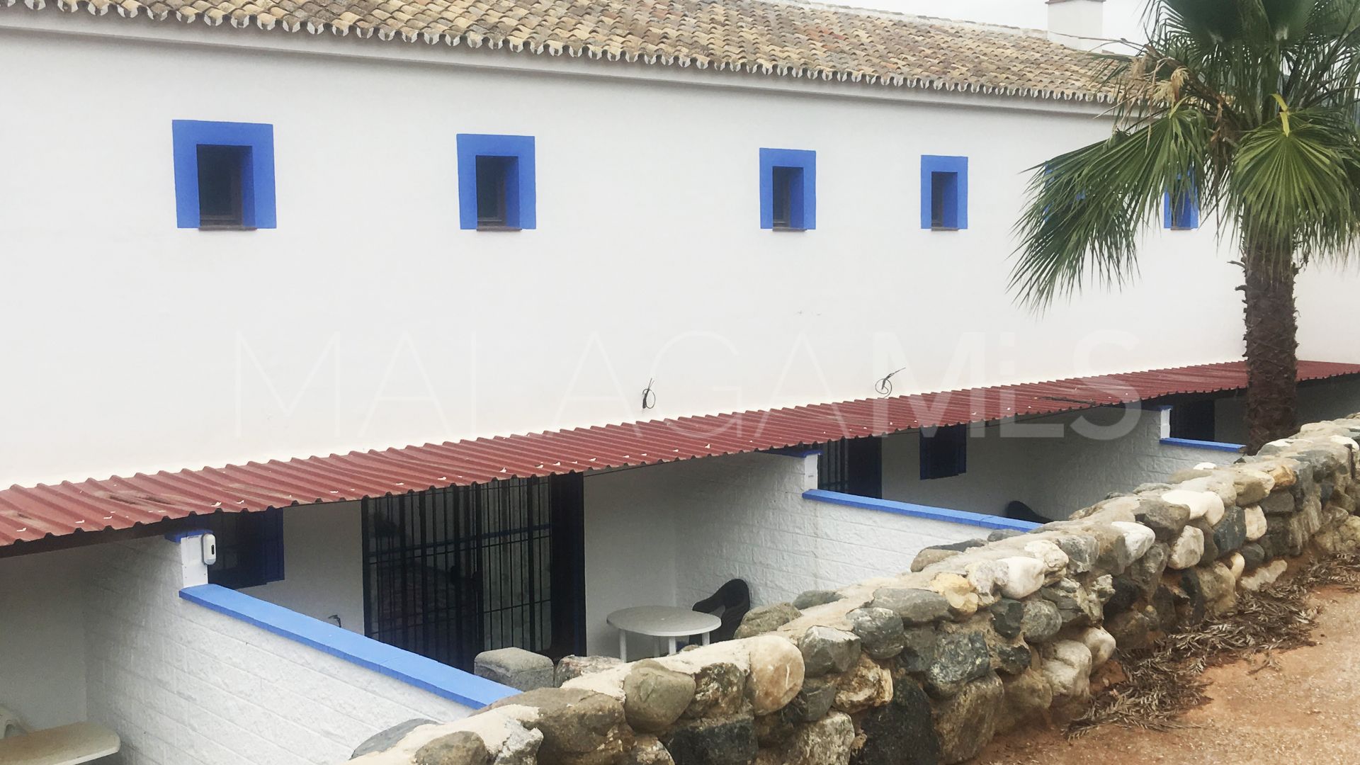 Se vende local comercial in Guaro with 17 bedrooms