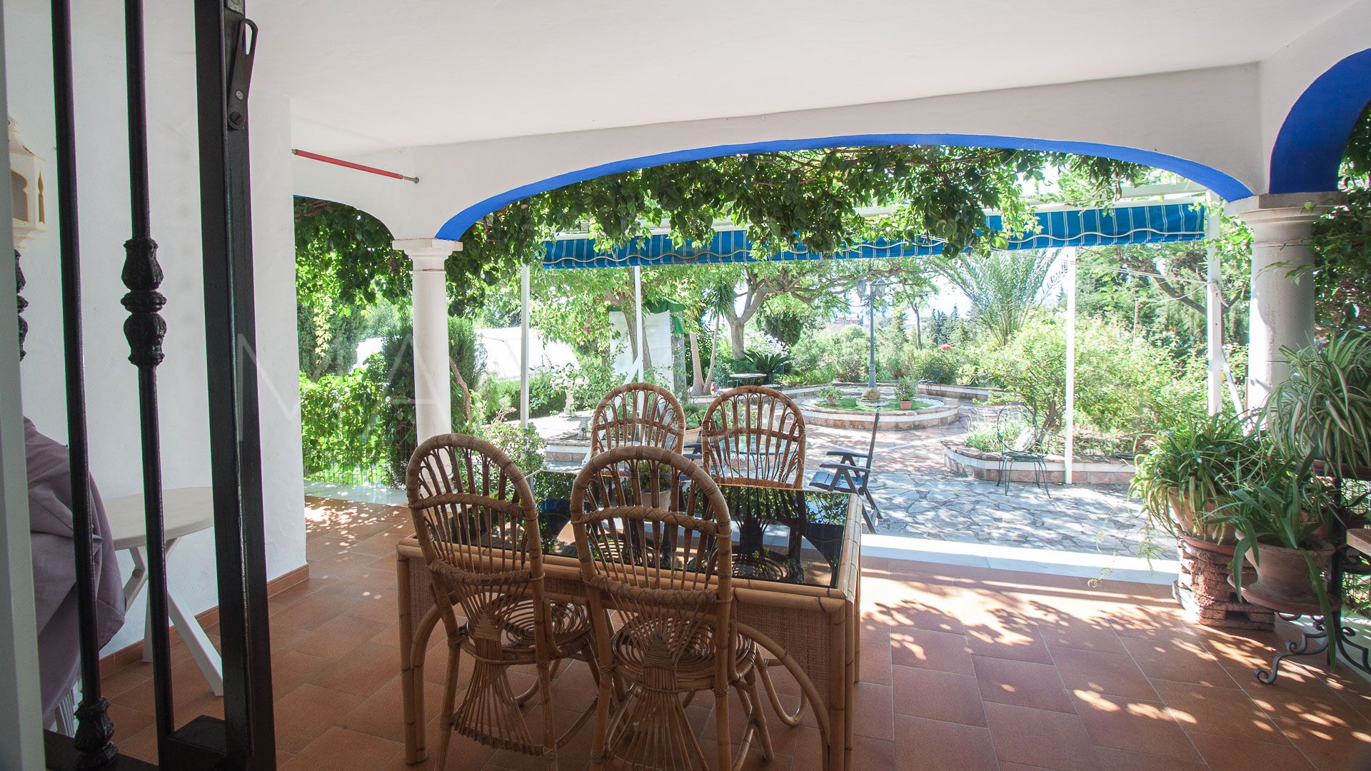 Finca de 4 bedrooms a la venta in Los Reales - Sierra Estepona