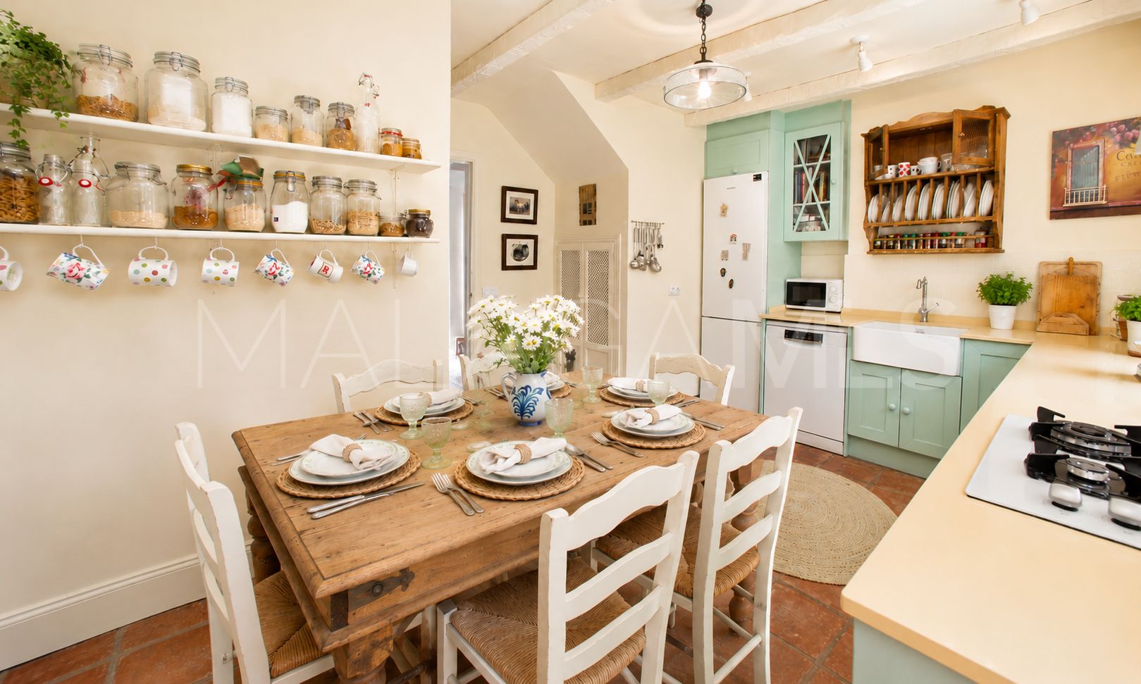 Finca for sale in Estepona