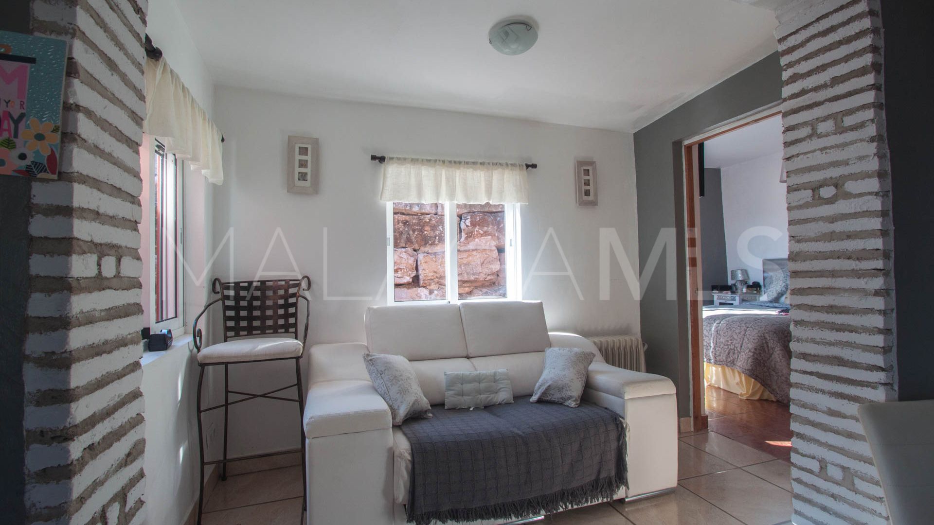 Finca for sale in Estepona