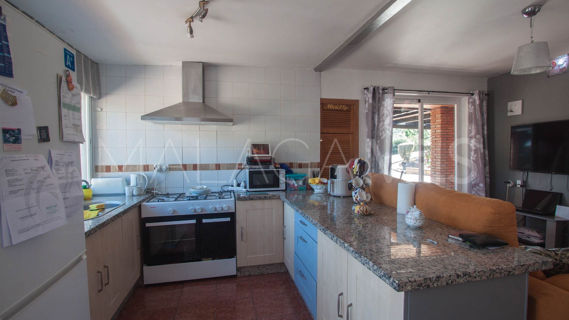 Finca for sale in Estepona