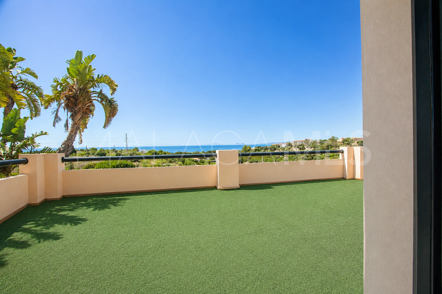 Finca for sale in Estepona