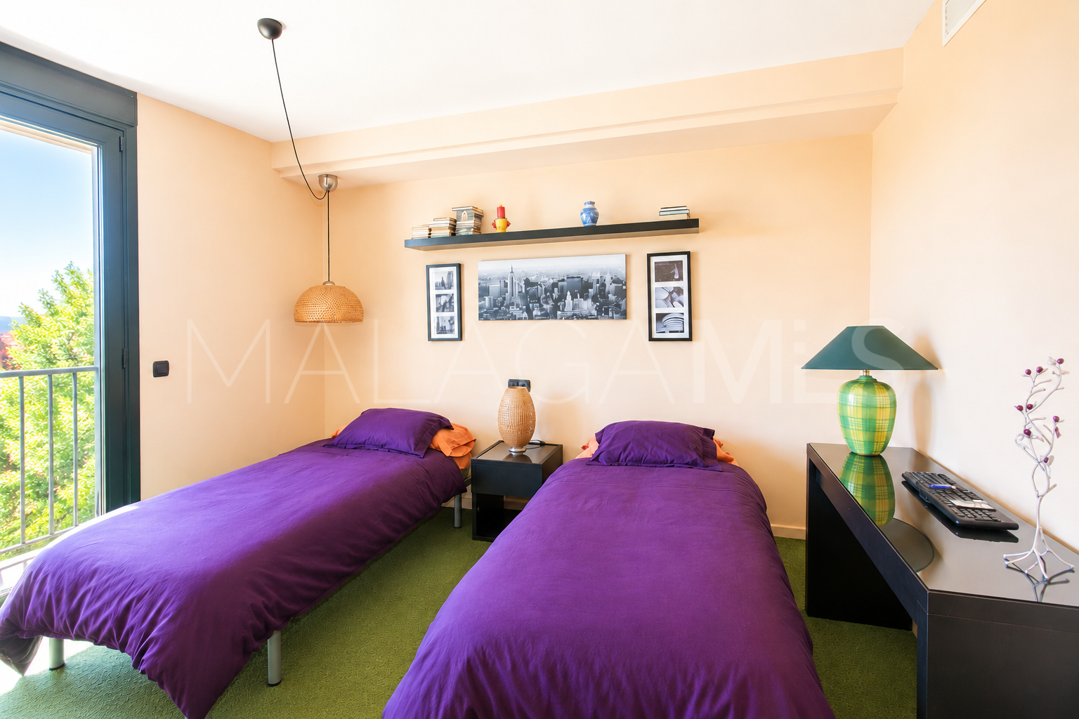 Finca for sale in Estepona