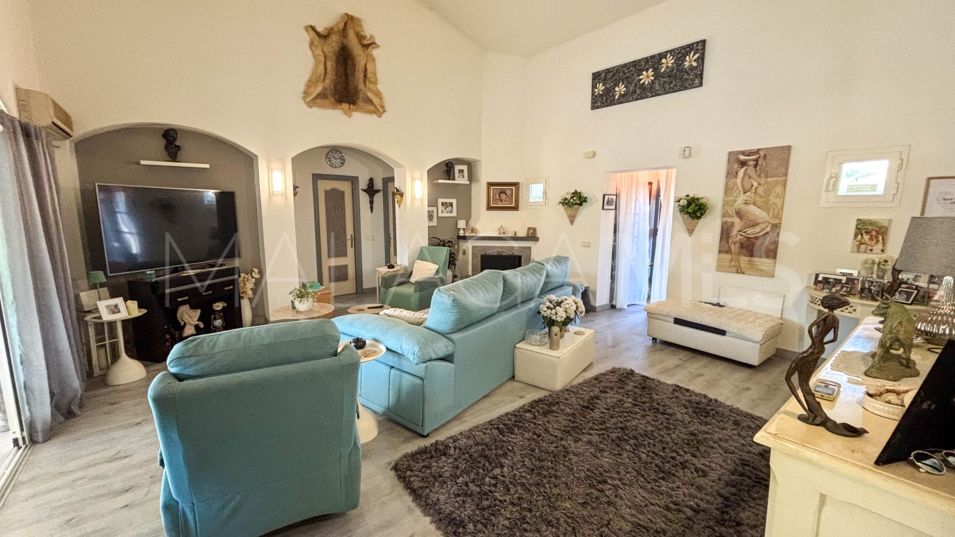 Se vende finca with 3 bedrooms in Estepona