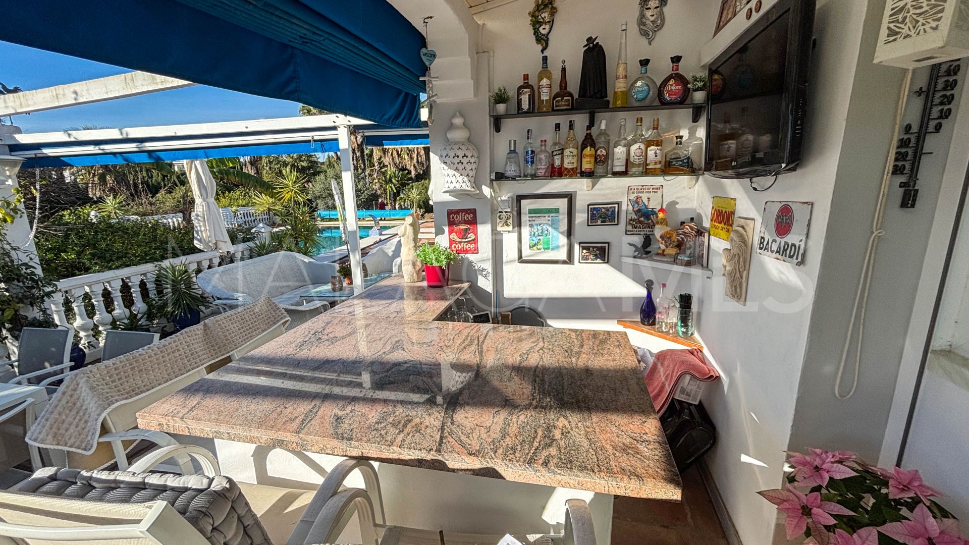 Se vende finca with 3 bedrooms in Estepona