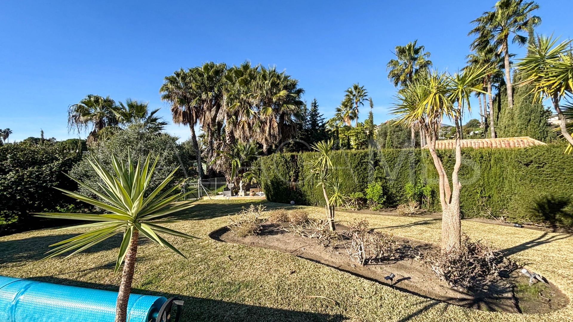 Se vende finca with 3 bedrooms in Estepona