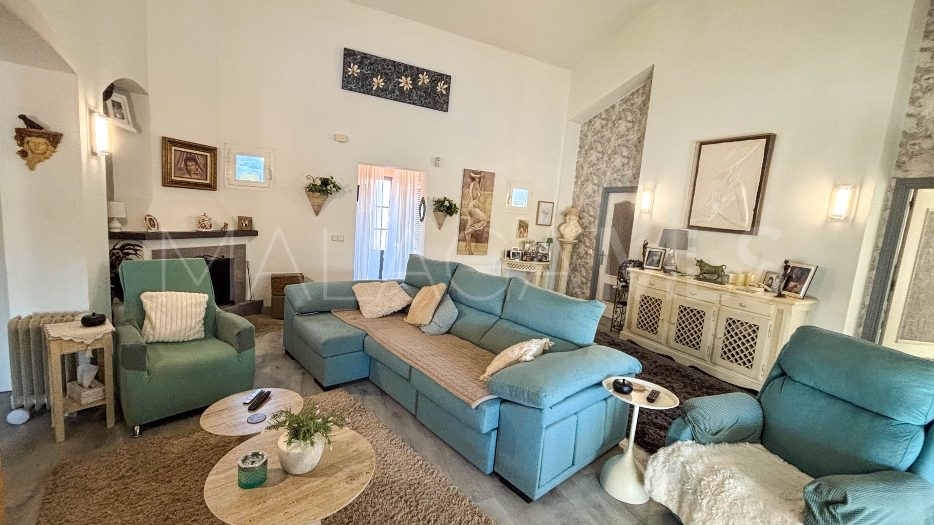 Se vende finca with 3 bedrooms in Estepona