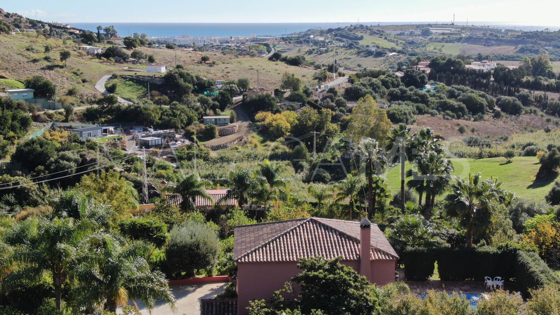For sale finca with 4 bedrooms in Estepona