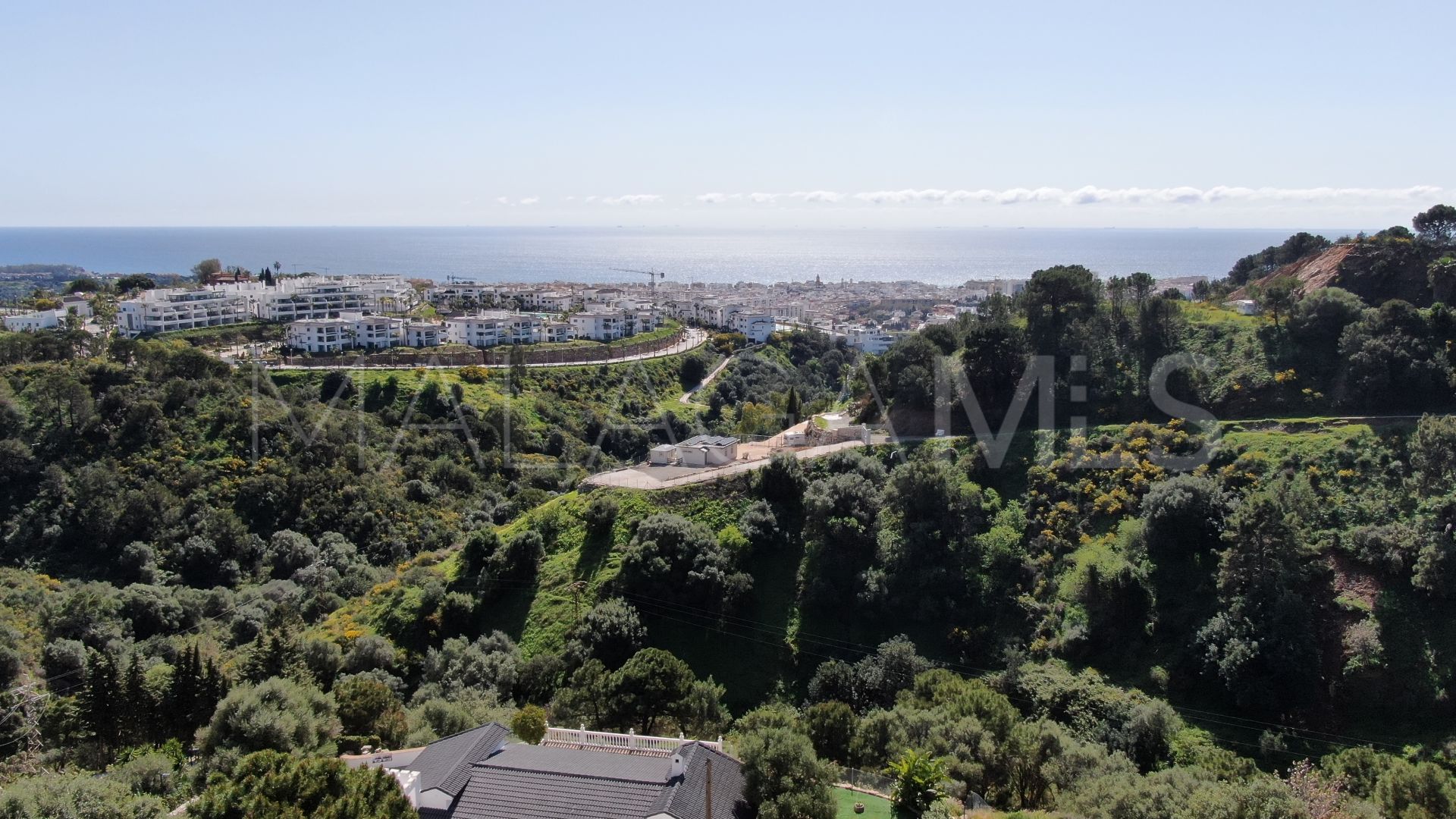 Finca for sale in Estepona