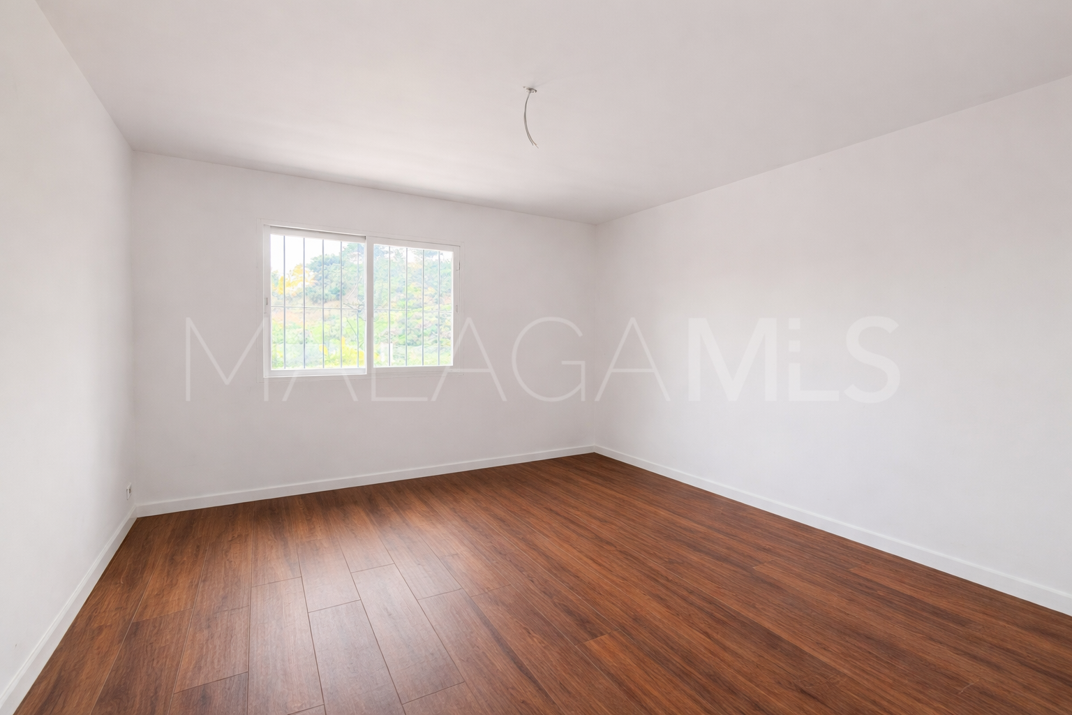 Finca for sale in Estepona