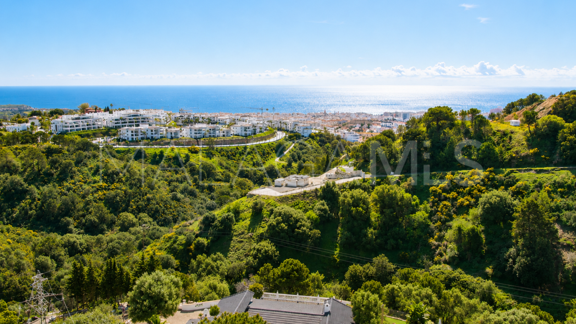 Finca for sale in Estepona