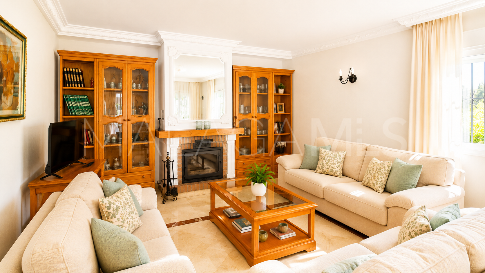 Finca with 3 bedrooms for sale in Estepona