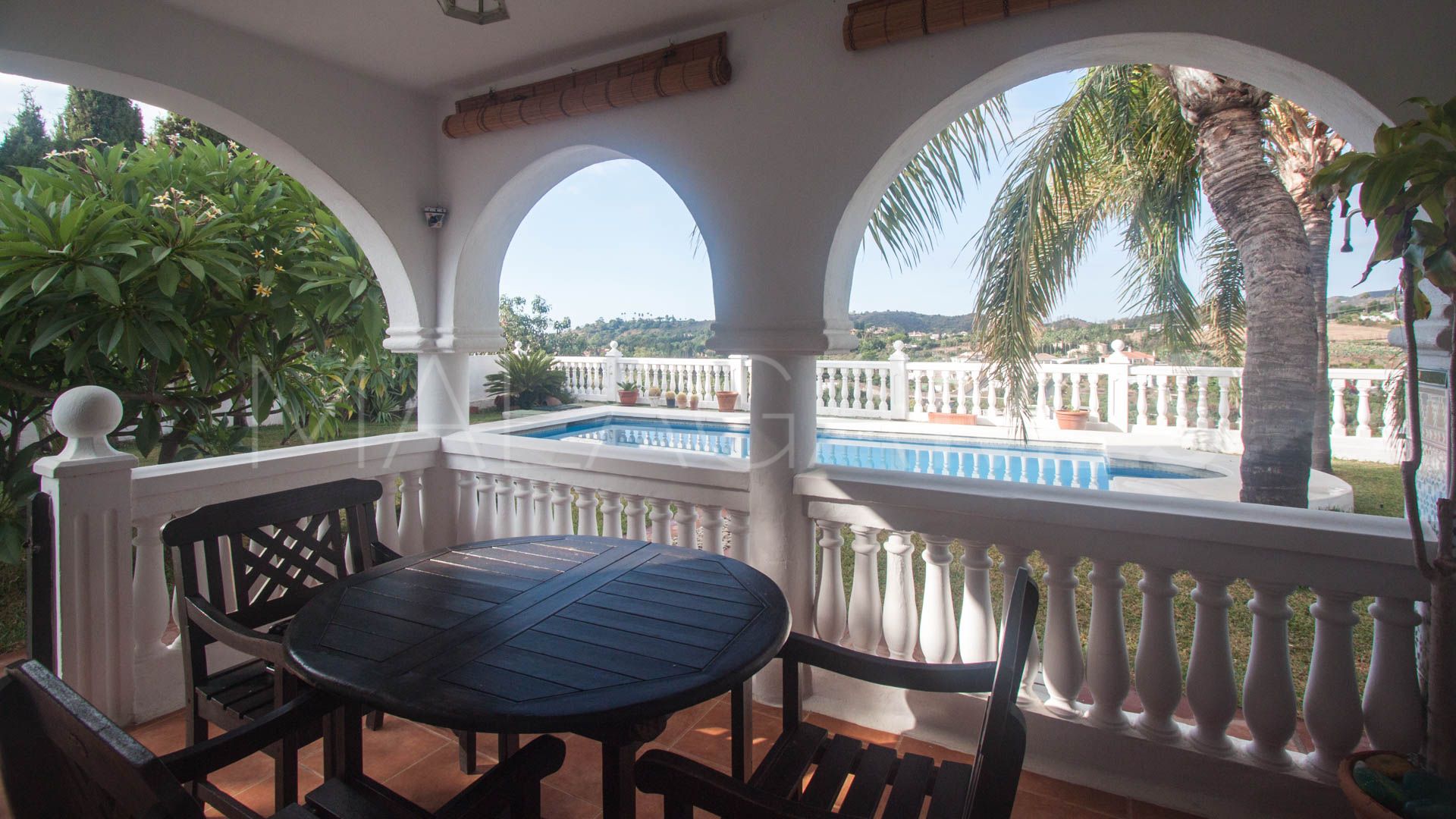 Finca for sale in Estepona