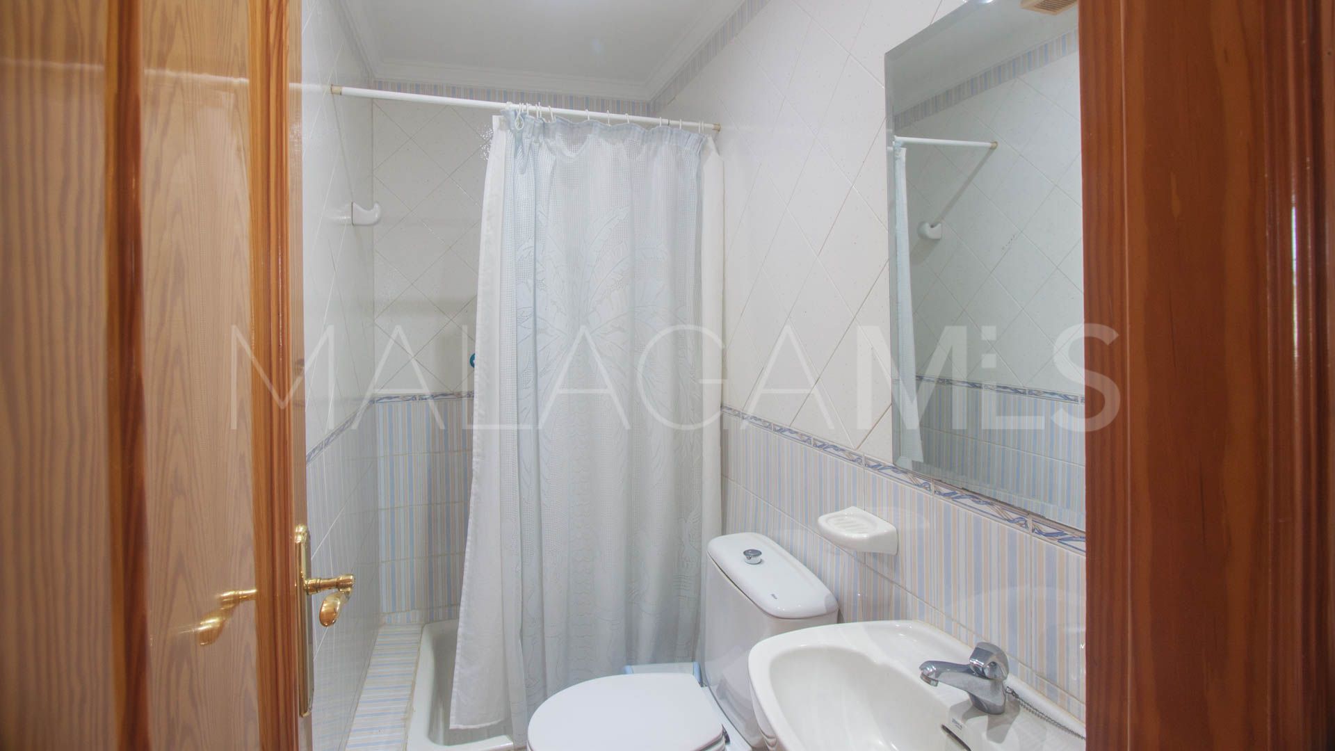 Finca for sale in Estepona