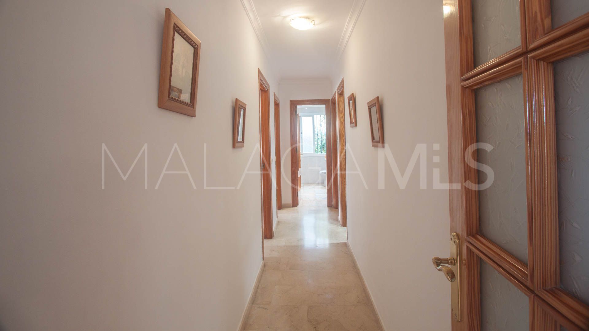 Finca for sale in Estepona