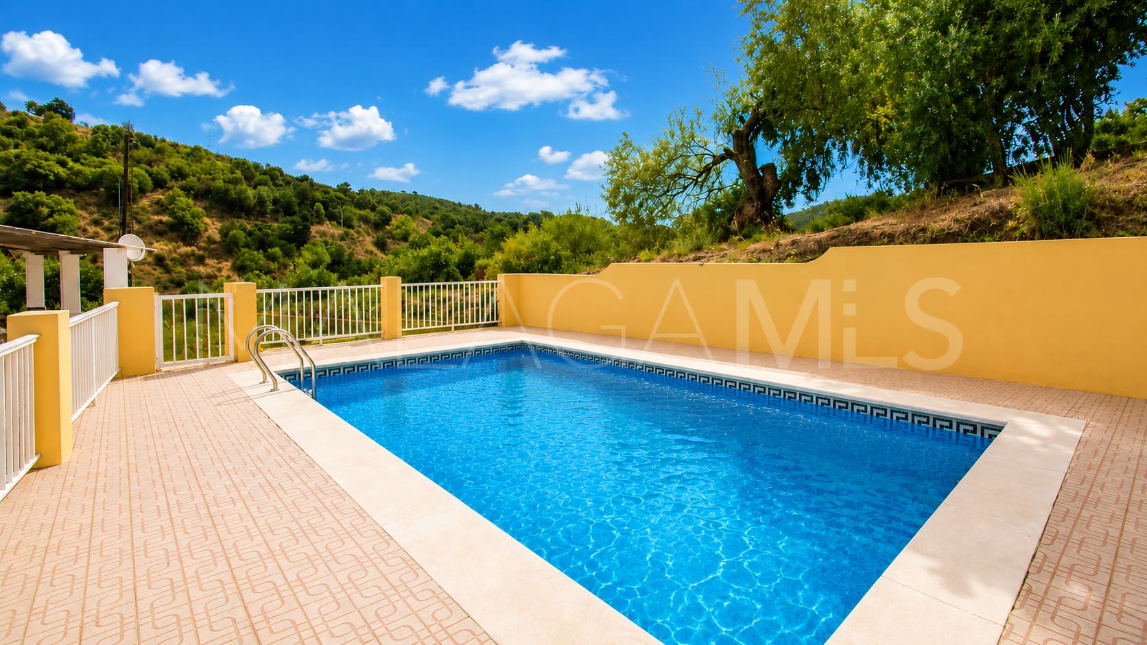 Estepona, finca for sale de 3 bedrooms