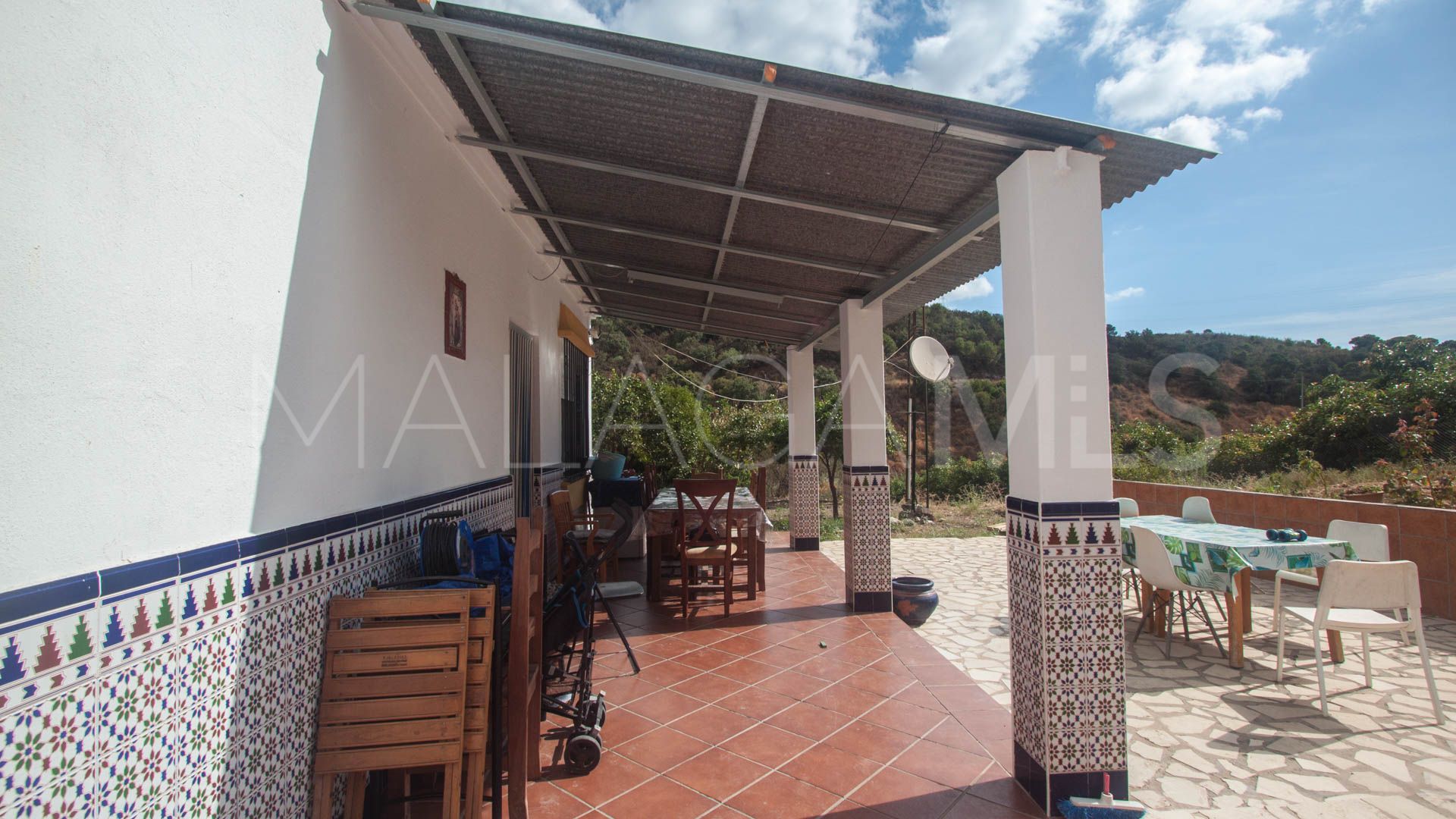 Finca for sale in Estepona