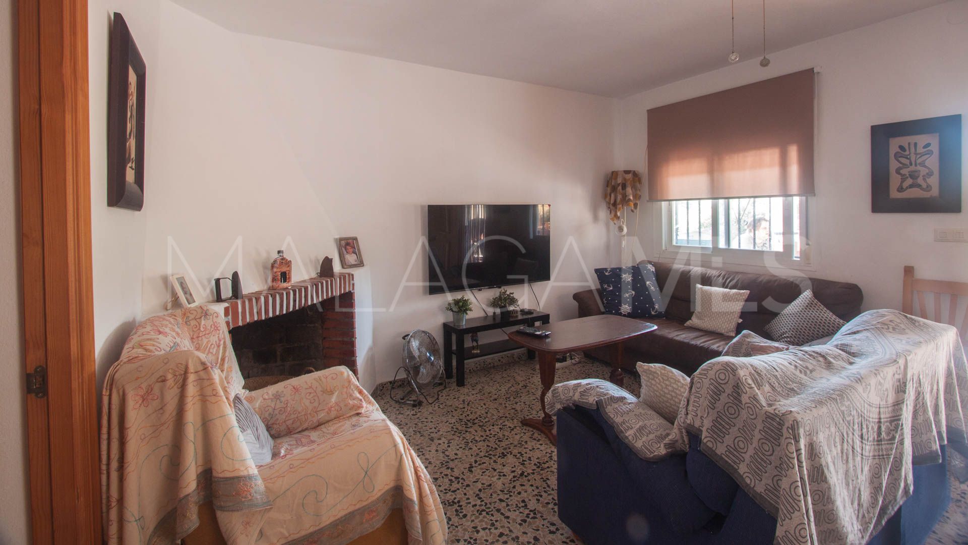 Finca for sale in Estepona