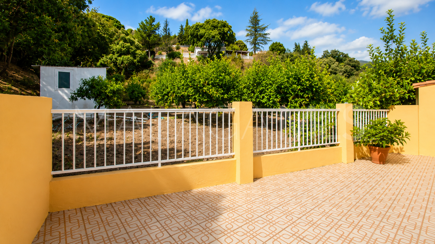 Estepona, finca for sale de 3 bedrooms