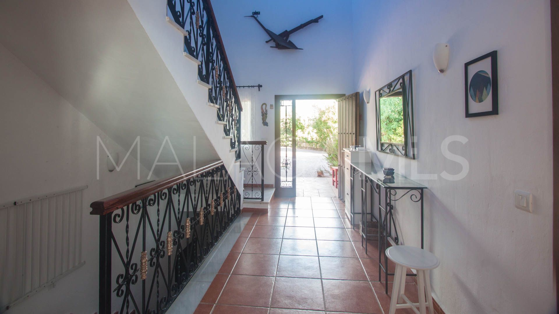 Finca for sale in Estepona