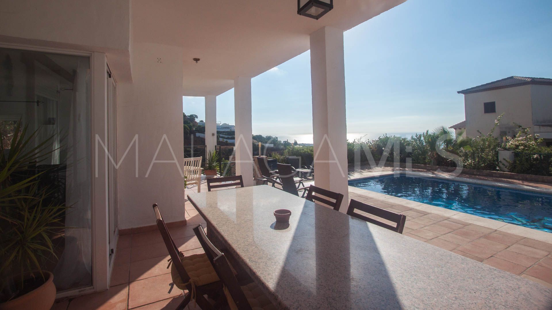 Finca for sale in Estepona