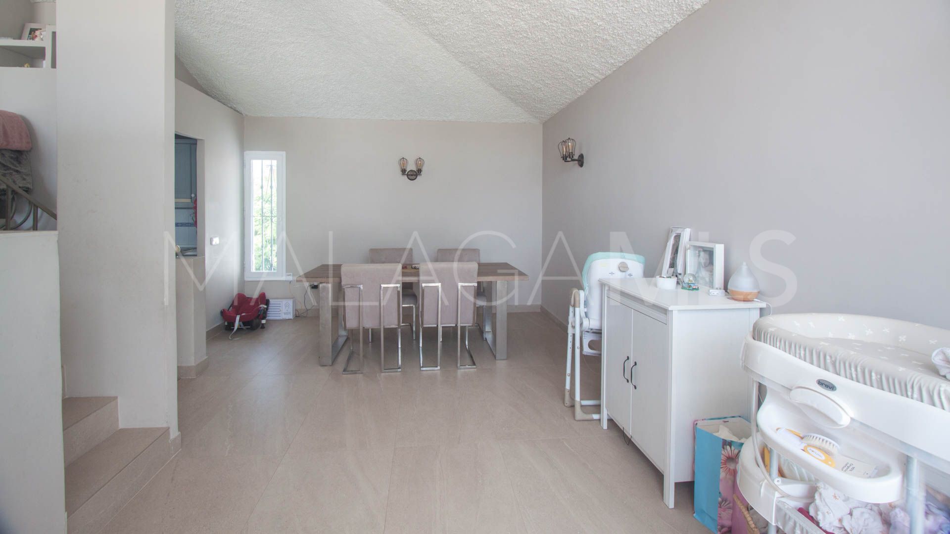 Maison de ville for sale in Estepona