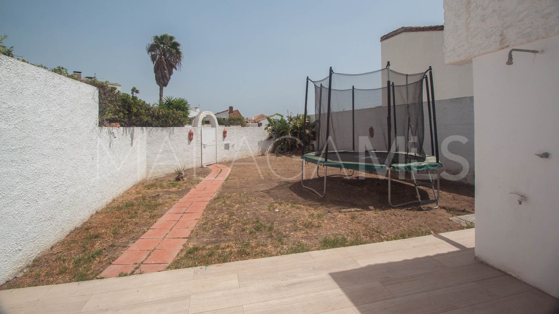 Maison de ville for sale in Estepona