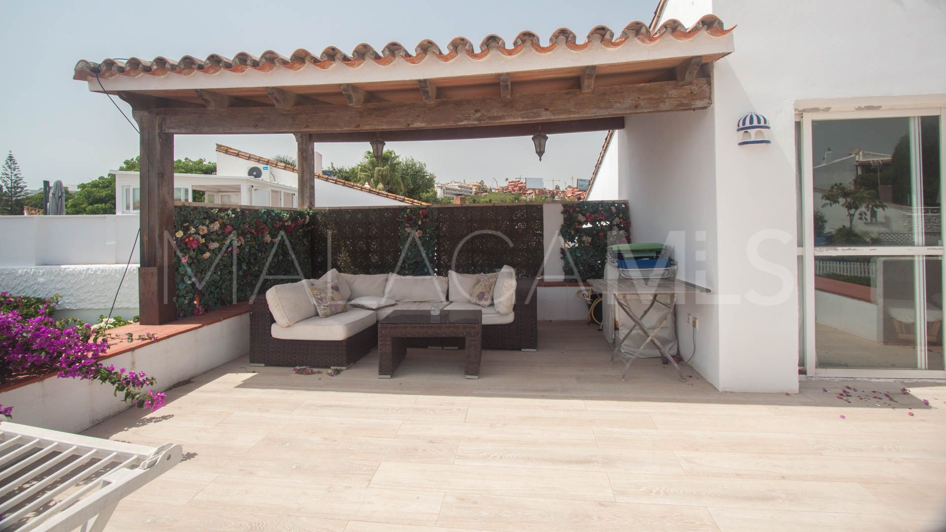 Maison de ville for sale in Estepona