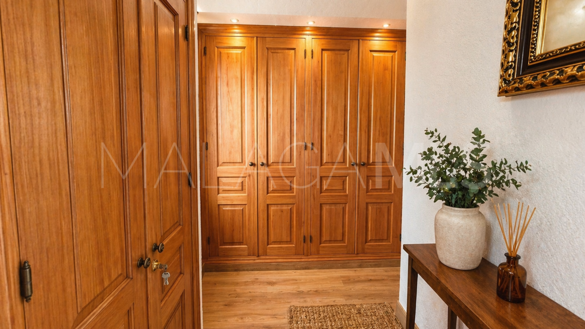 Finca for sale in Casares