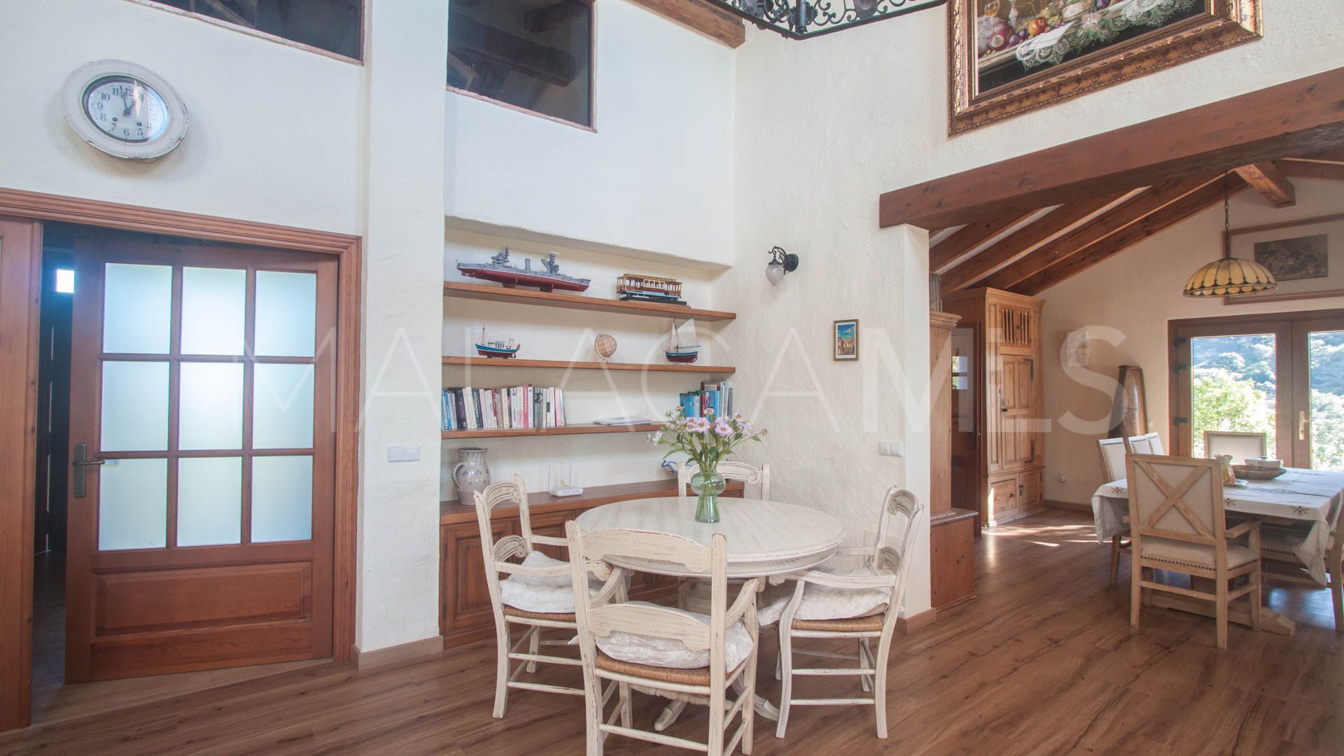 Finca for sale in Casares