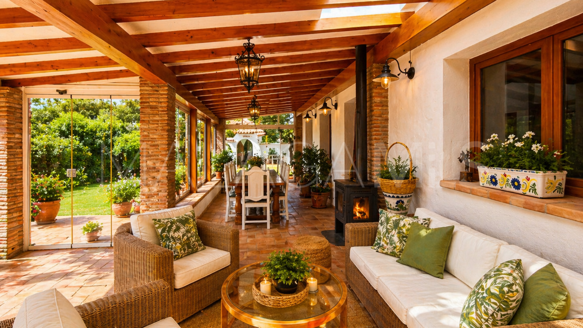 Finca for sale in Casares