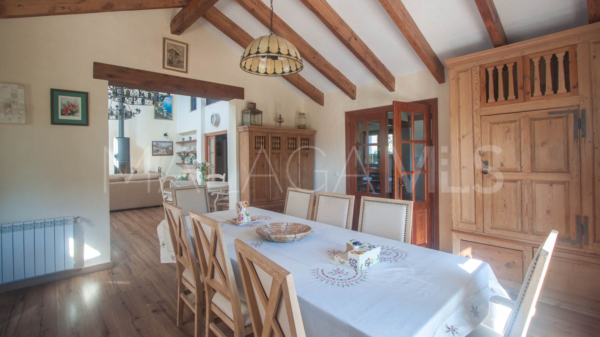 Finca for sale in Casares