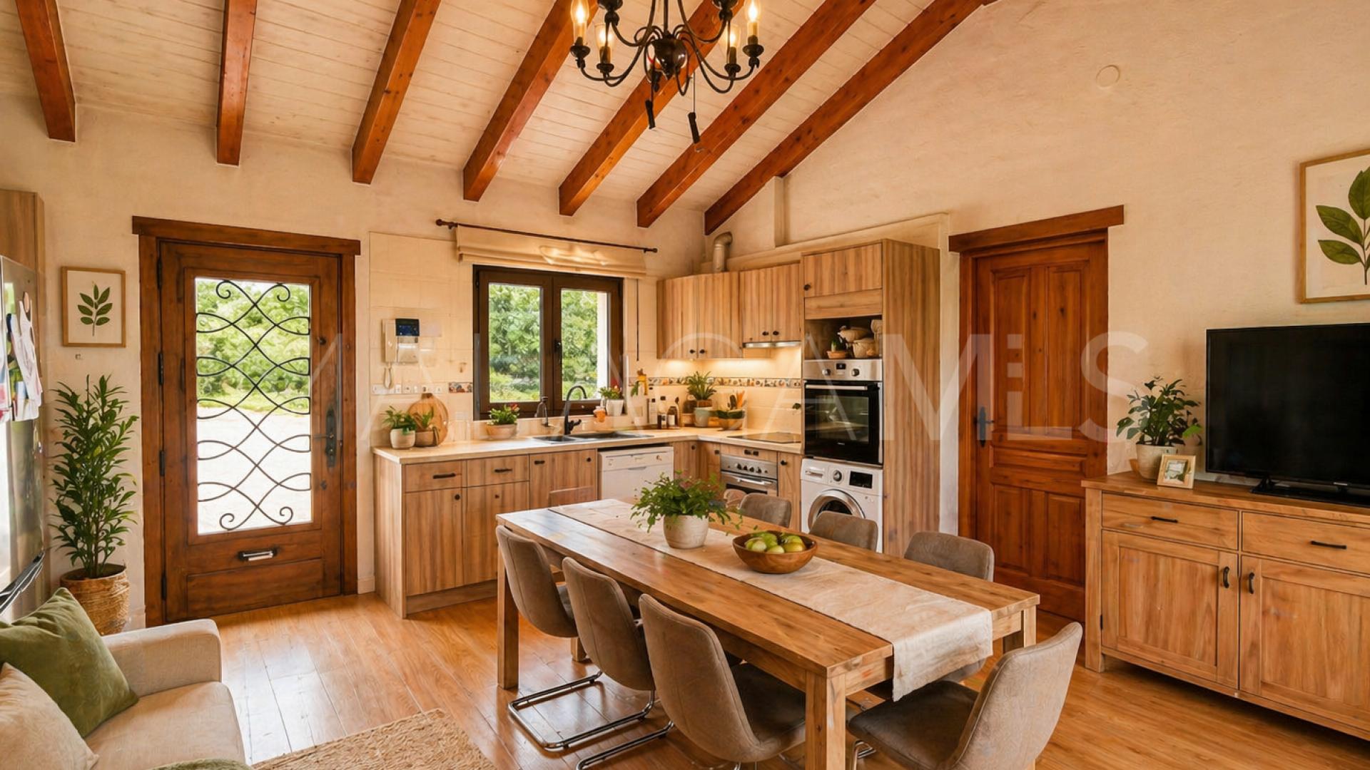 Finca for sale in Casares