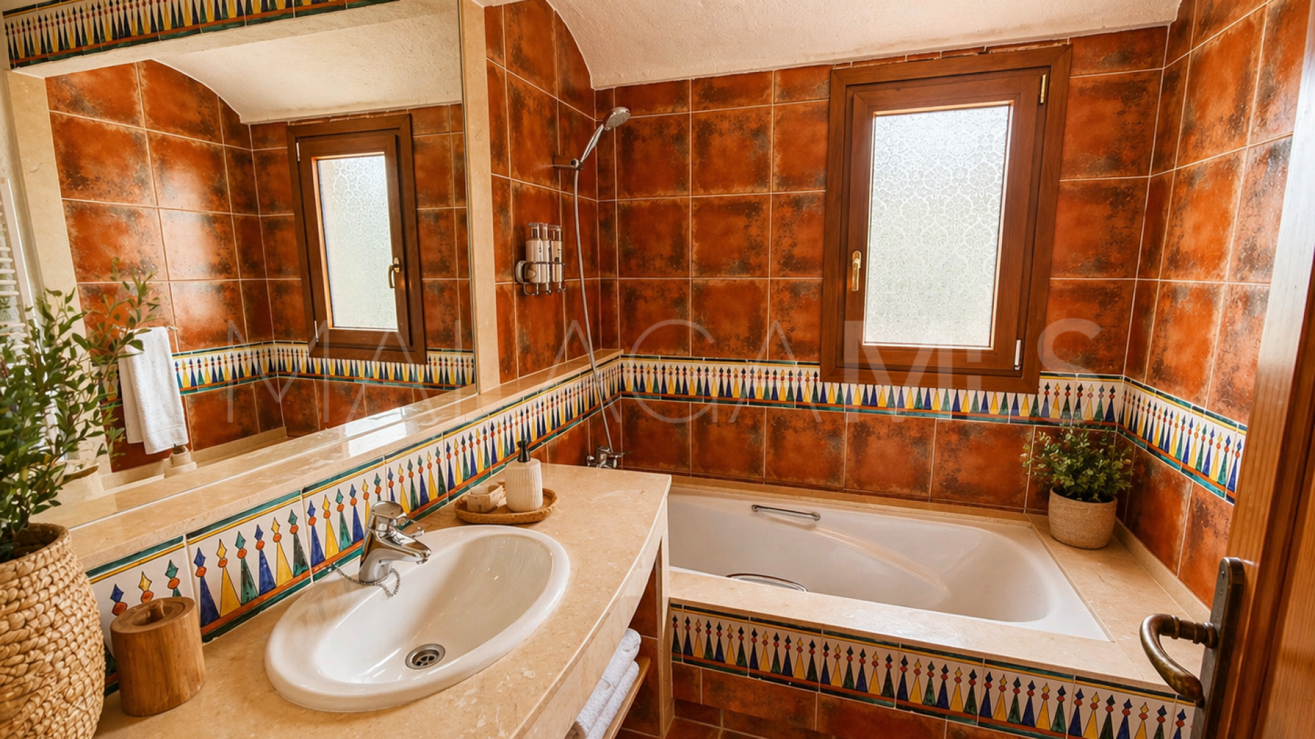 Finca for sale in Casares