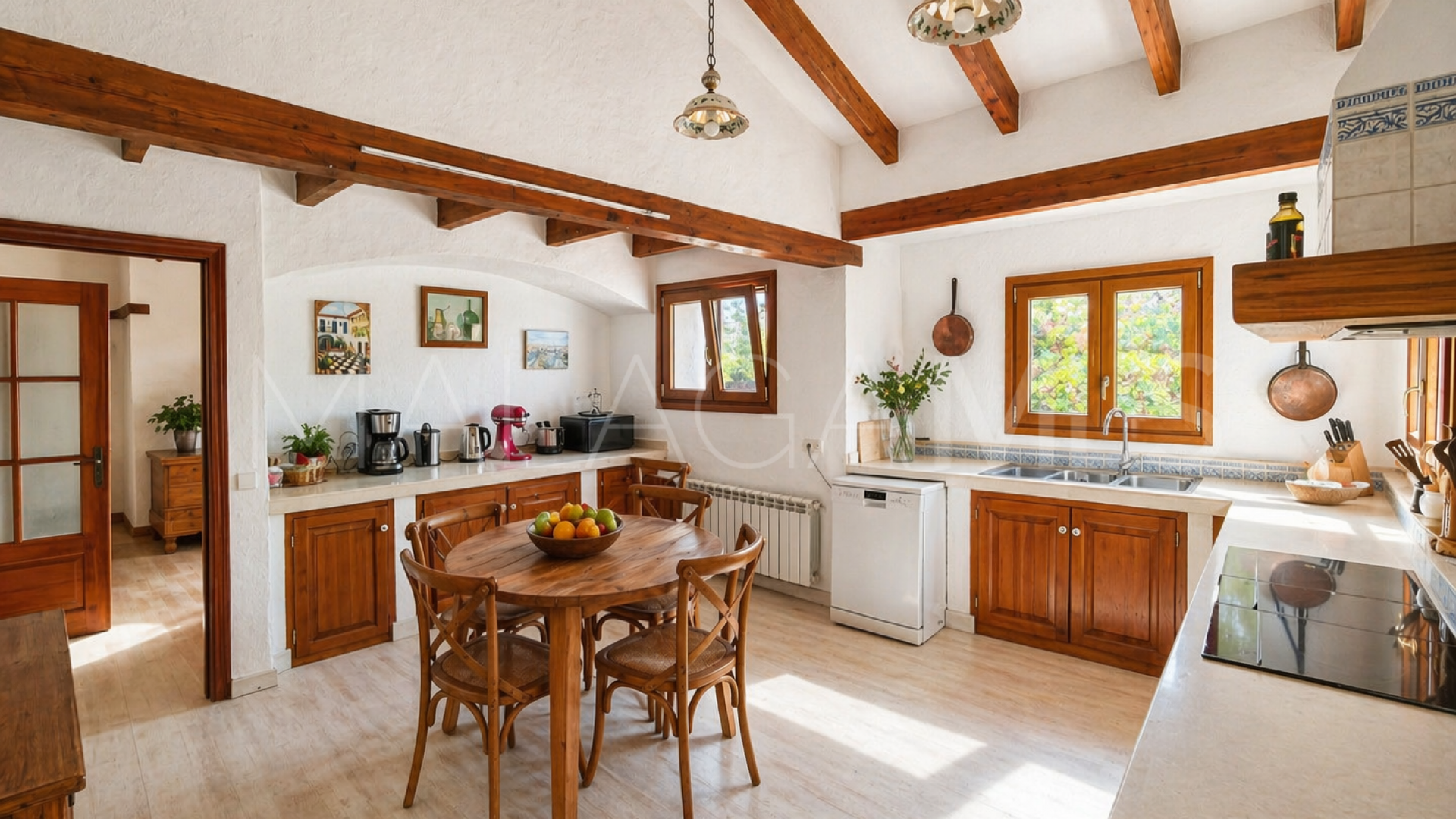 Finca for sale in Casares