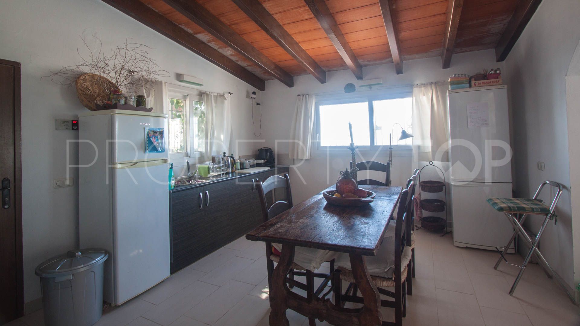 Finca for sale in Casares with 4 bedrooms