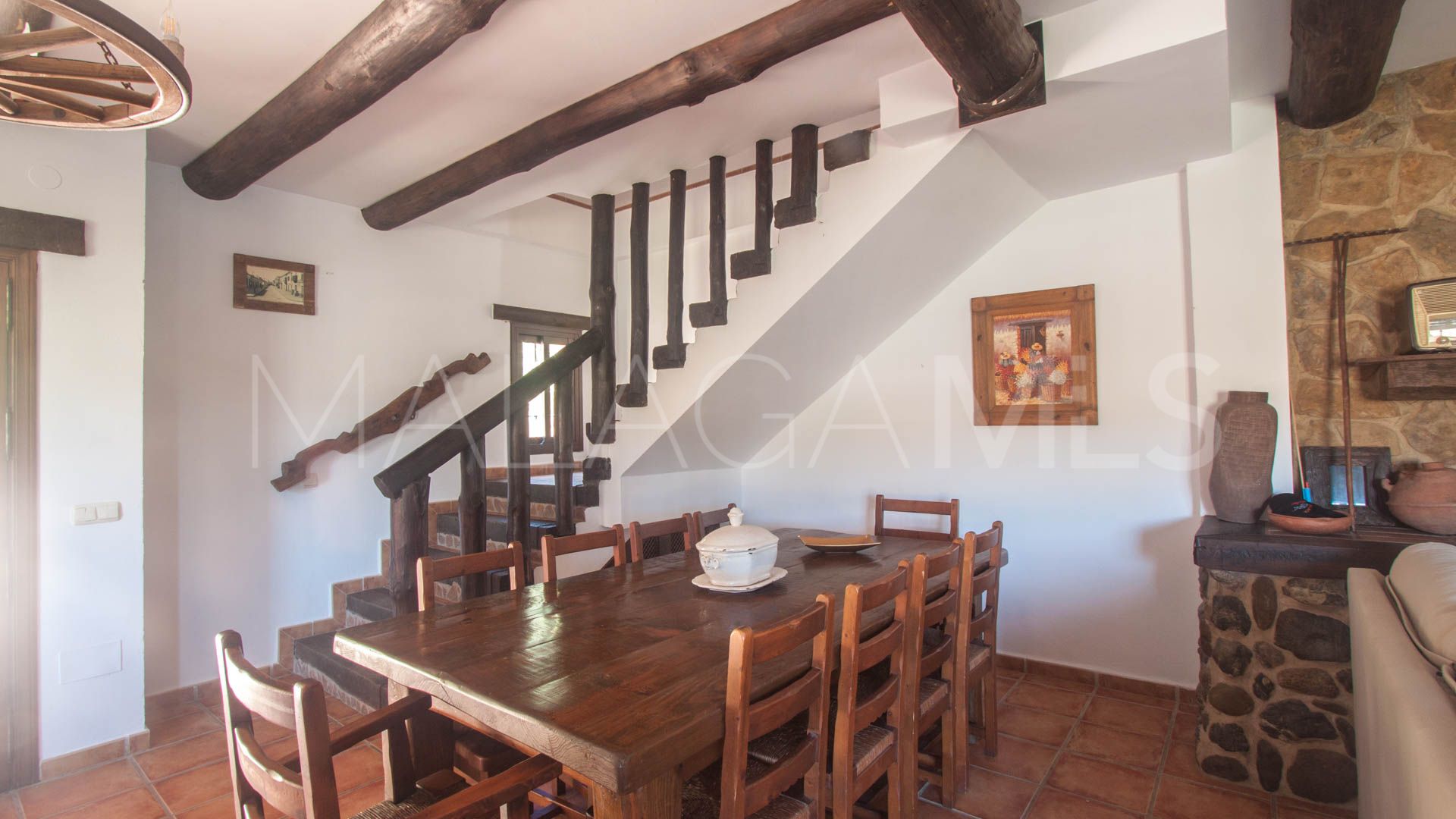 Finca for sale in Estepona