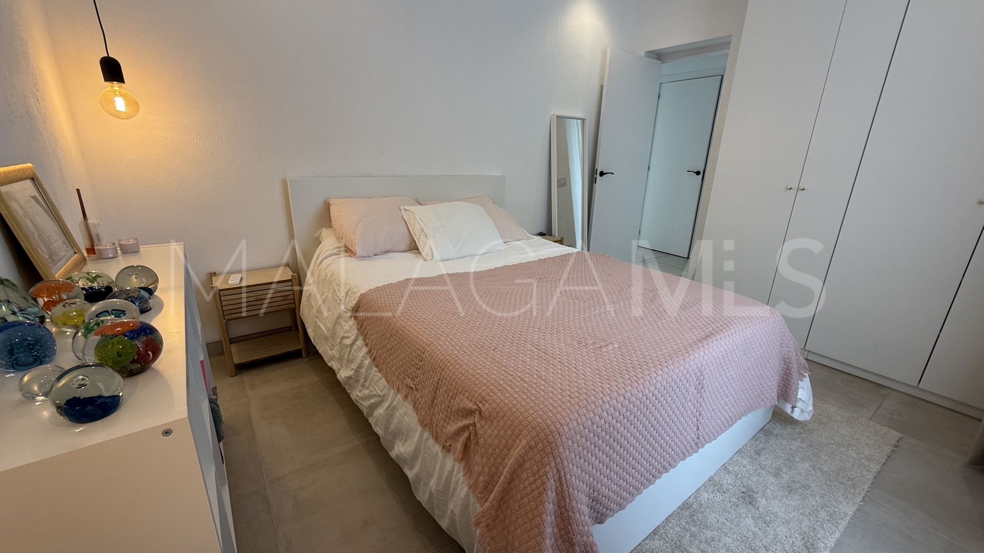 Finca for sale in Estepona