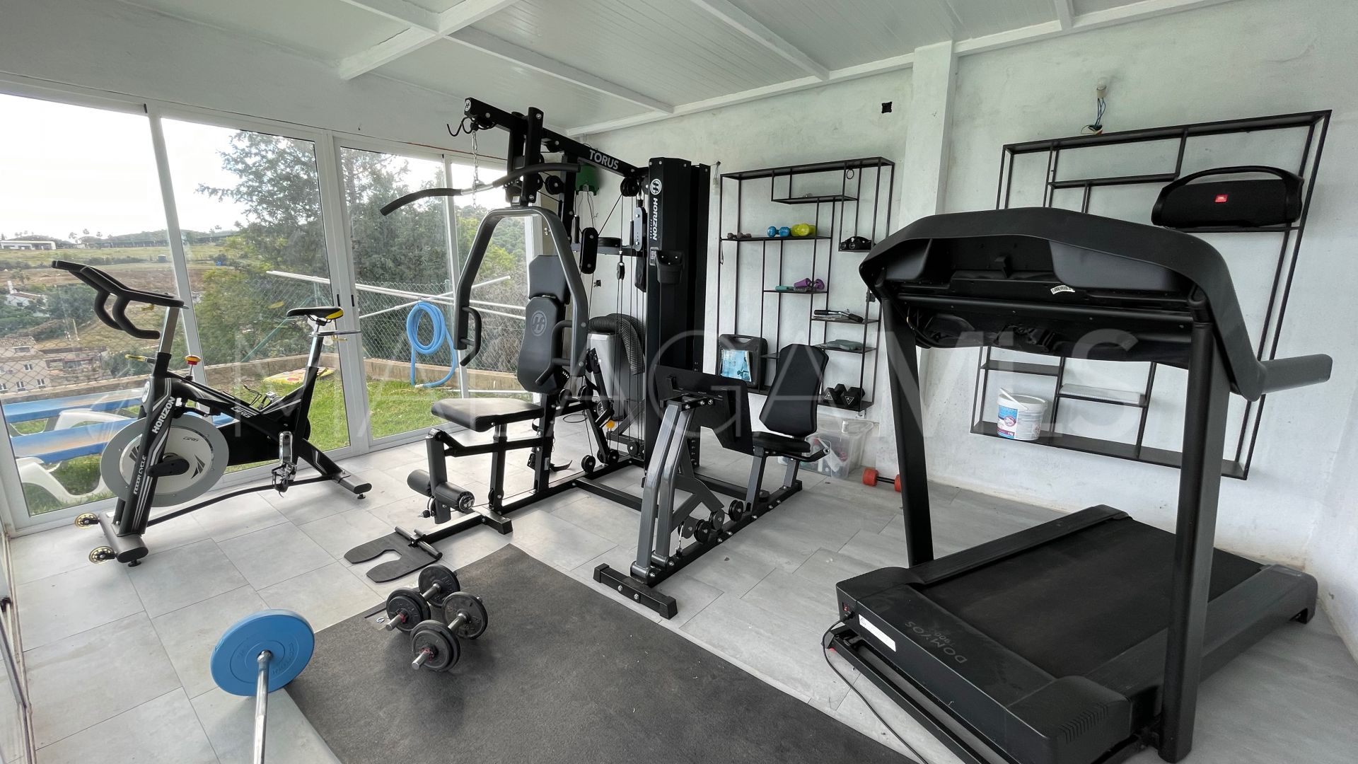 Finca for sale in Estepona