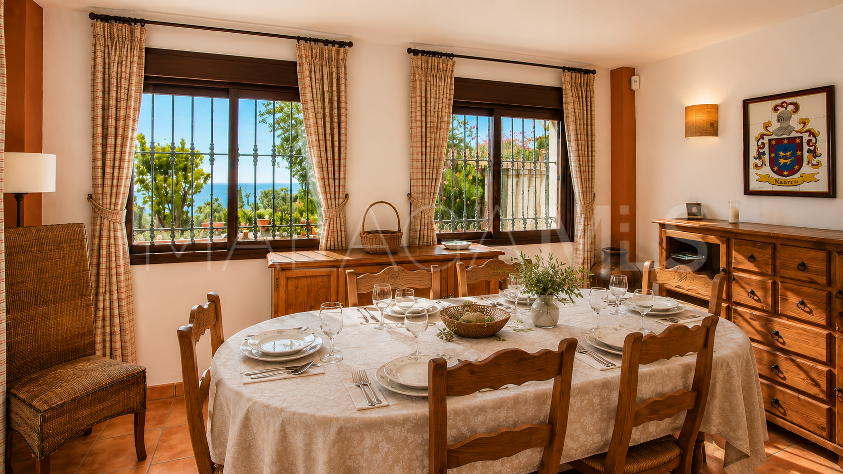 Finca for sale in Estepona