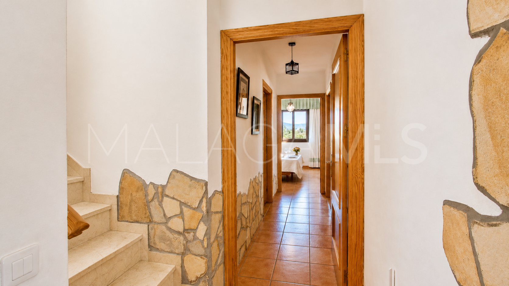 Finca for sale in Estepona