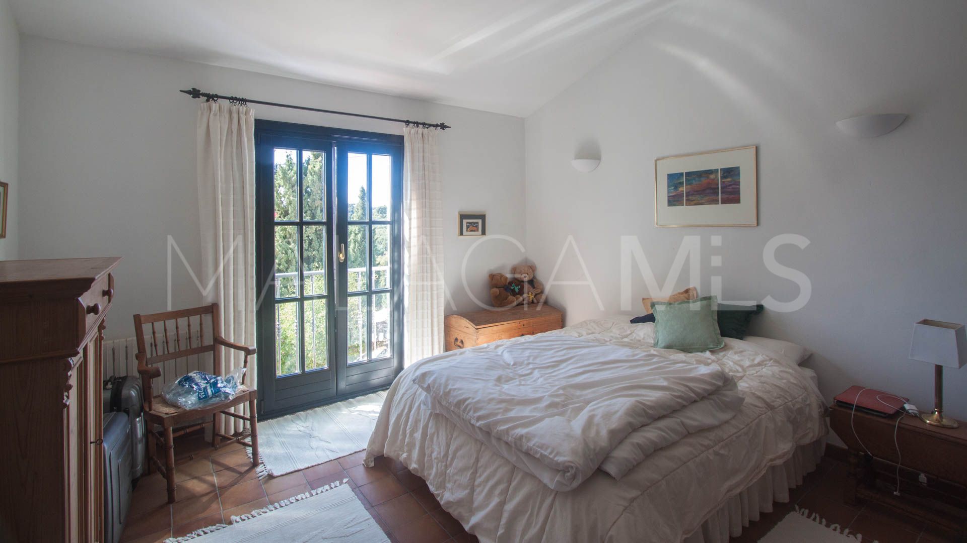 Finca for sale in Casares