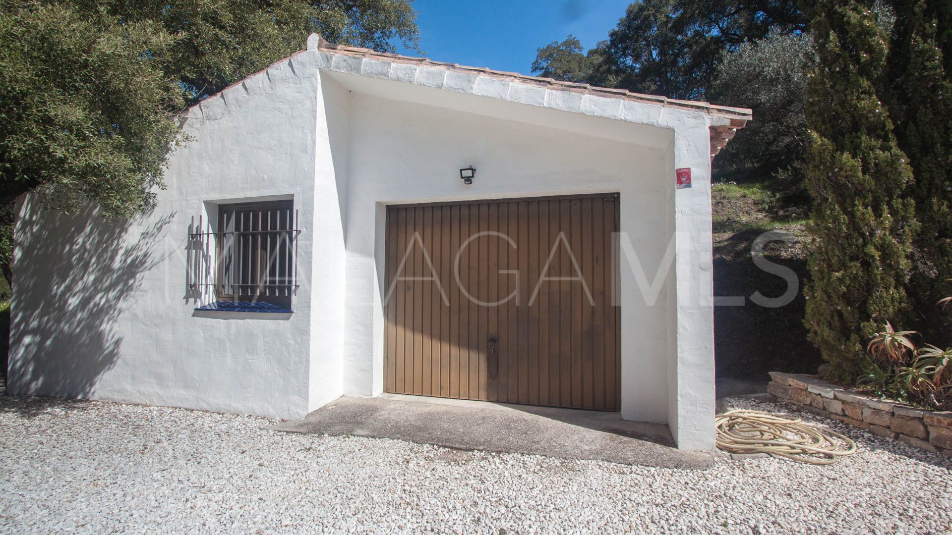 Finca for sale in Casares