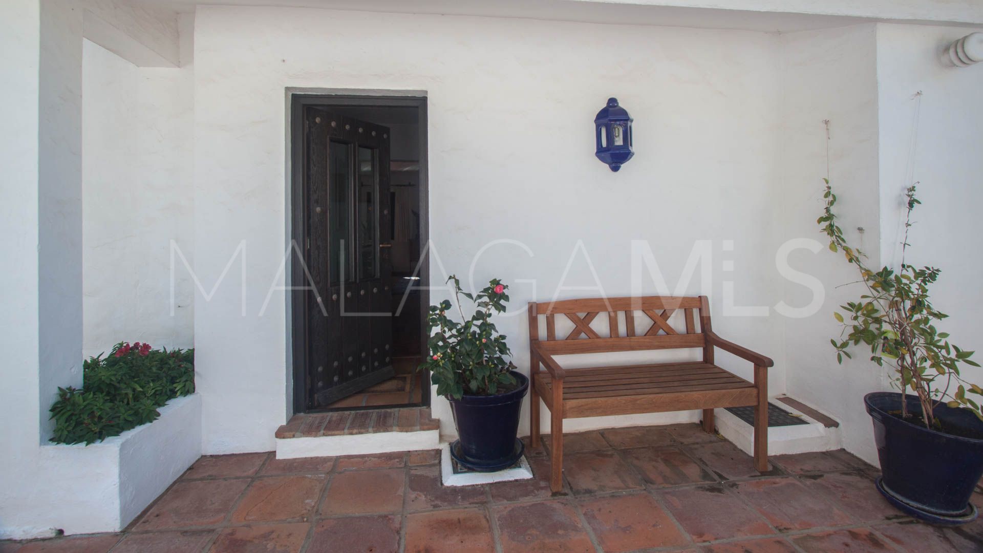 Finca for sale in Casares